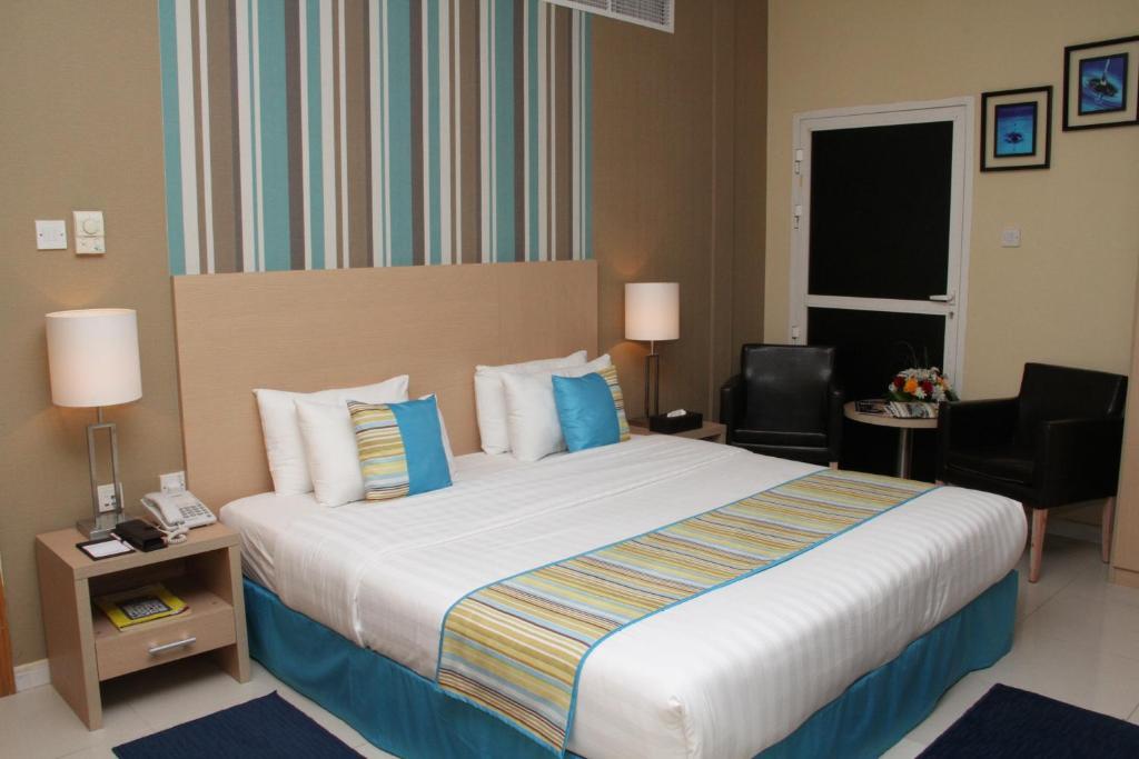 Royal Hotel Apartment Kalba Værelse billede