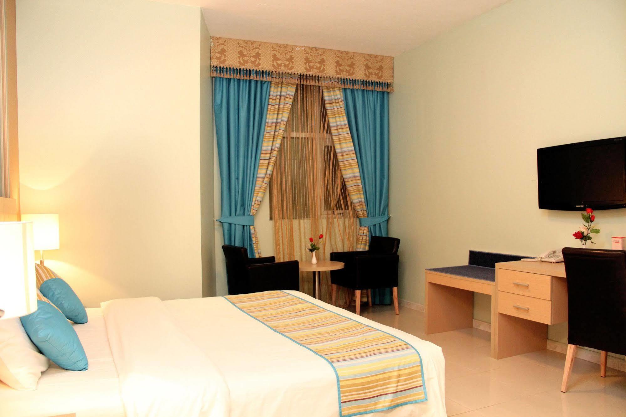 Royal Hotel Apartment Kalba Eksteriør billede